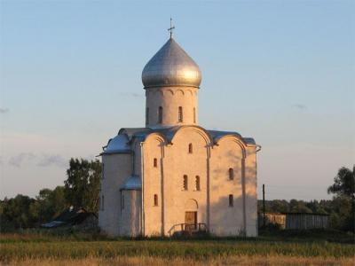 Рис. 1 Храм Спаса на Нередице (современный вид)